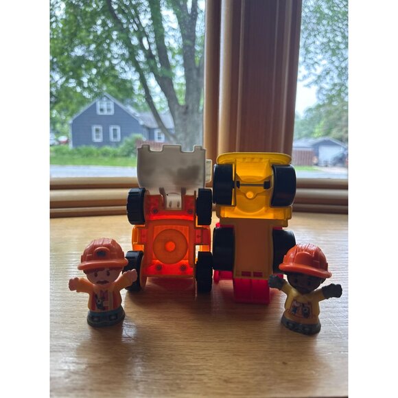 Fisher-Price Little People Construction Vehicle Set With 2 Figures Loader Dump T - Picture 6 of 6